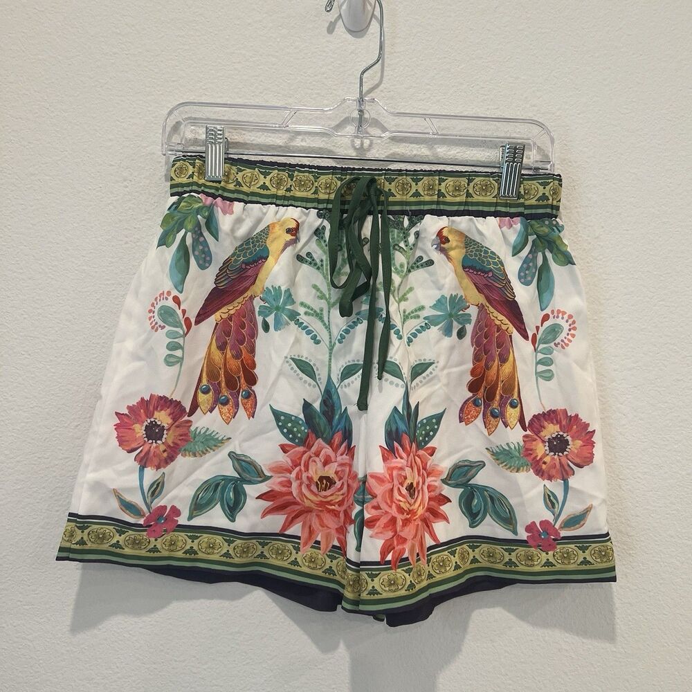 Women’s Tropical Floral Print Shorts Medium Summer Vacation Resort Birds